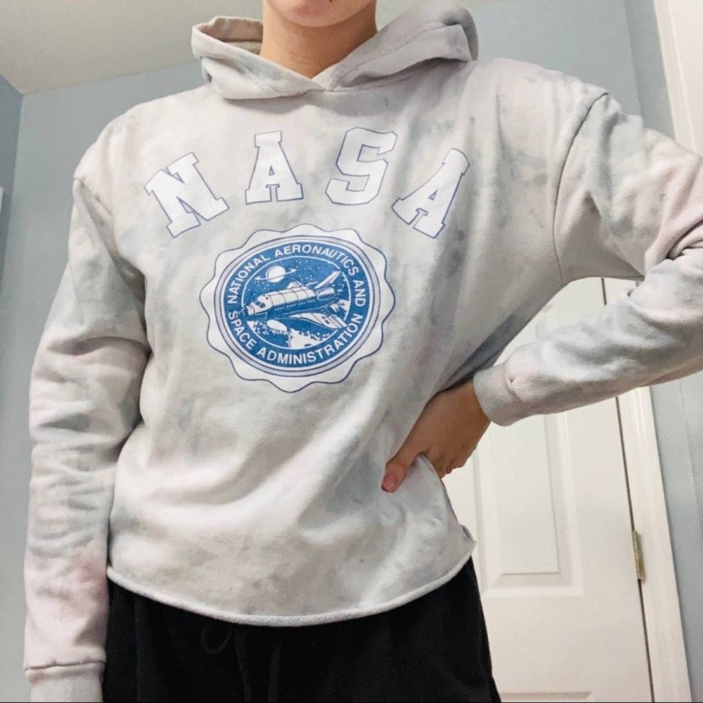 Fifth Sun Hoodie Cropped Blue White Tie Dye NASA Astronaut Space Sweater Small